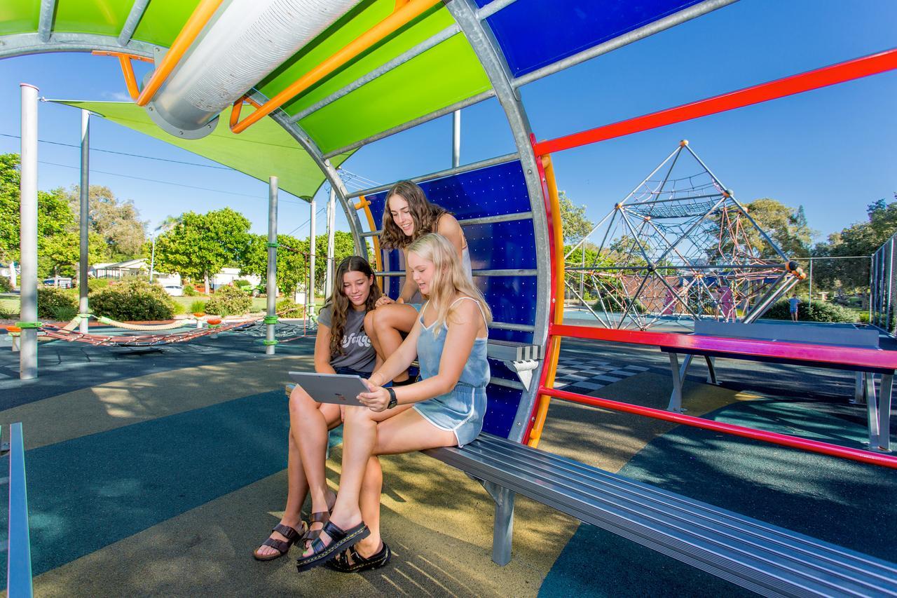 Big4 Park Beach Holiday Park คอฟฟ์ฮาร์เบอร์ ภายนอก รูปภาพ